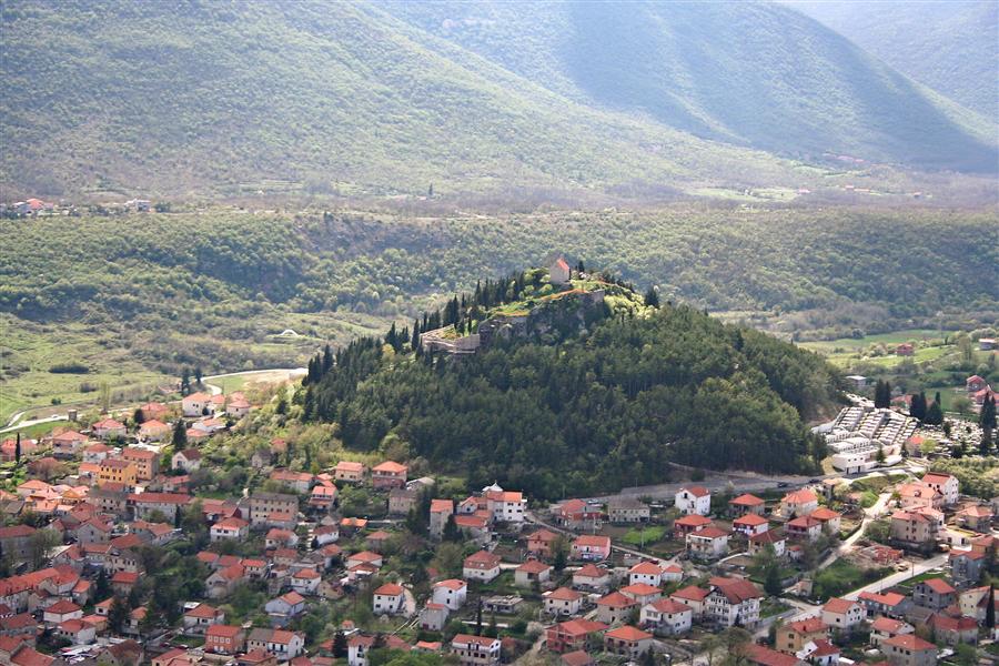 sinj