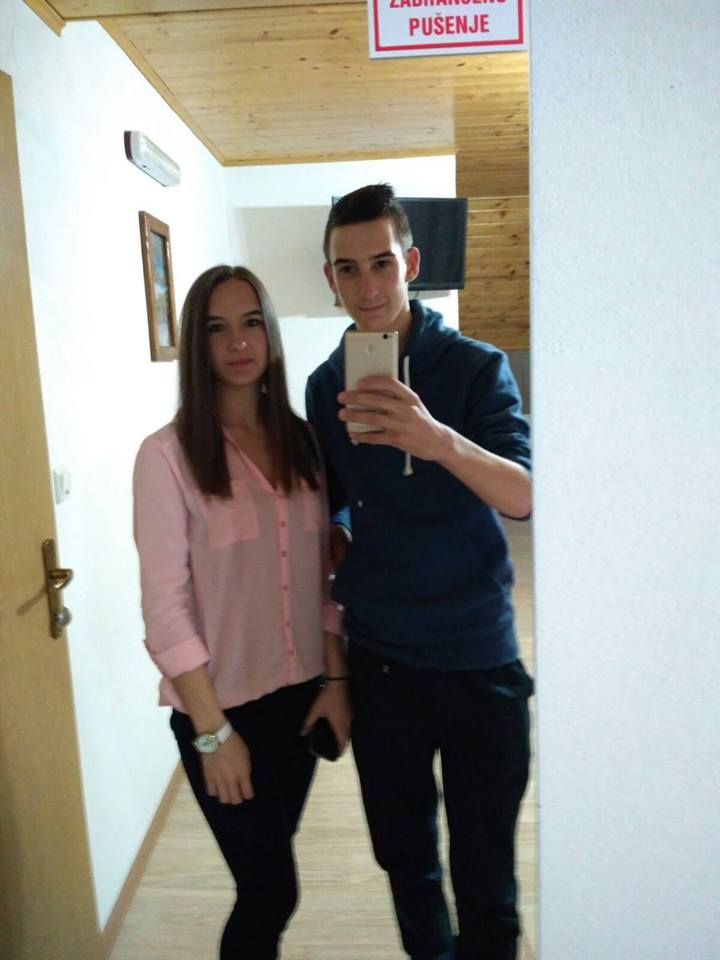 ghhgdgh